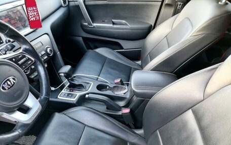 KIA Sportage IV рестайлинг, 2018 год, 1 800 000 рублей, 8 фотография