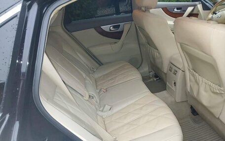 Infiniti FX II, 2011 год, 1 600 000 рублей, 7 фотография