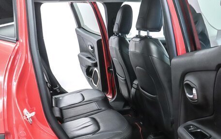 Jeep Renegade I рестайлинг, 2015 год, 1 770 000 рублей, 22 фотография