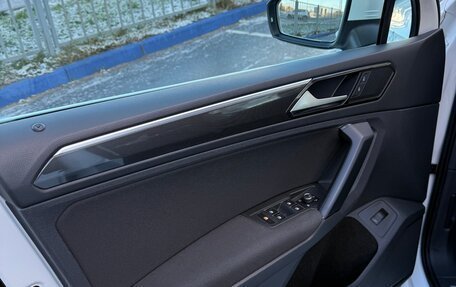 Volkswagen Tiguan II, 2017 год, 2 750 000 рублей, 17 фотография