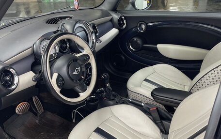 MINI Hatch, 2011 год, 1 200 000 рублей, 11 фотография