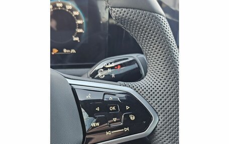 Volkswagen Tiguan, 2025 год, 5 099 000 рублей, 6 фотография