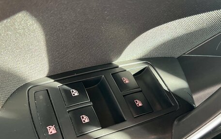 Opel Insignia II рестайлинг, 2012 год, 850 000 рублей, 17 фотография