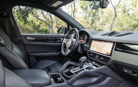 Porsche Cayenne III, 2022 год, 8 960 001 рублей, 8 фотография