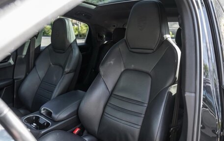 Porsche Cayenne III, 2022 год, 8 960 001 рублей, 10 фотография