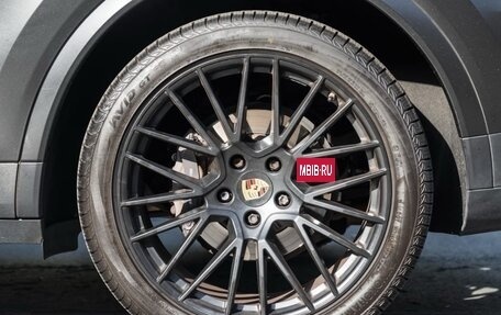 Porsche Cayenne III, 2022 год, 8 960 001 рублей, 16 фотография