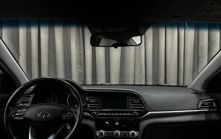 Hyundai Elantra VI рестайлинг, 2020 год, 1 599 900 рублей, 19 фотография