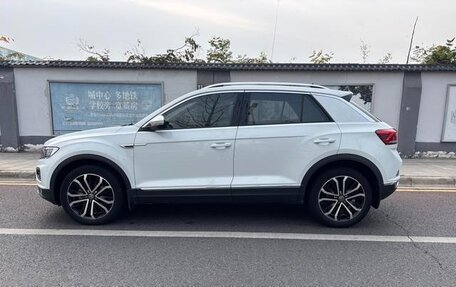 Volkswagen T-Roc I, 2021 год, 1 515 148 рублей, 4 фотография