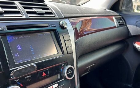 Toyota Camry, 2013 год, 1 299 000 рублей, 2 фотография