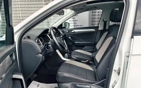 Volkswagen T-Roc I, 2021 год, 1 610 143 рублей, 10 фотография