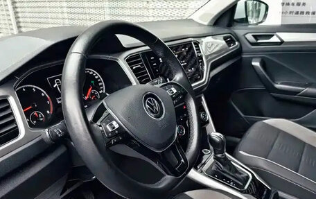 Volkswagen T-Roc I, 2021 год, 1 610 143 рублей, 11 фотография