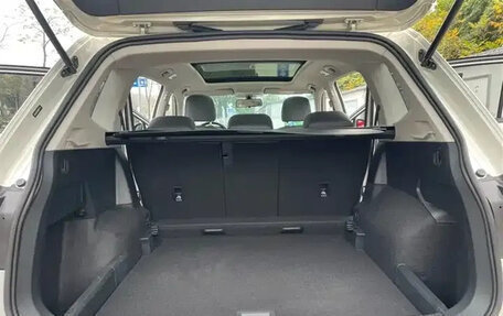 Volkswagen Tiguan II, 2021 год, 2 010 143 рублей, 19 фотография