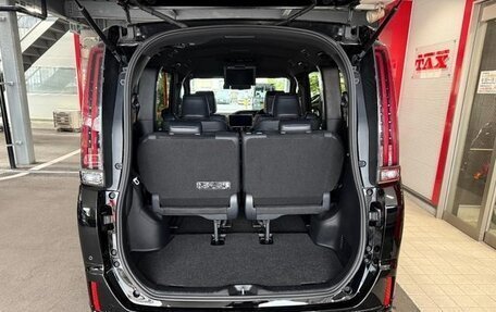 Toyota Esquire I, 2021 год, 2 640 005 рублей, 4 фотография