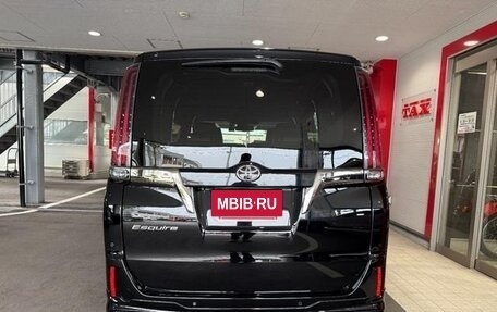 Toyota Esquire I, 2021 год, 2 640 005 рублей, 2 фотография