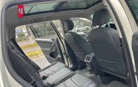 Volkswagen Tiguan II, 2021 год, 2 010 143 рублей, 17 фотография