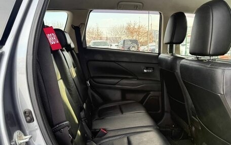 Mitsubishi Outlander III рестайлинг 3, 2012 год, 1 495 000 рублей, 19 фотография