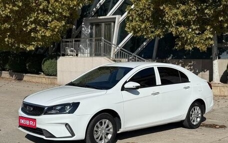 Geely Emgrand, 2021 год, 1 200 000 рублей, 2 фотография