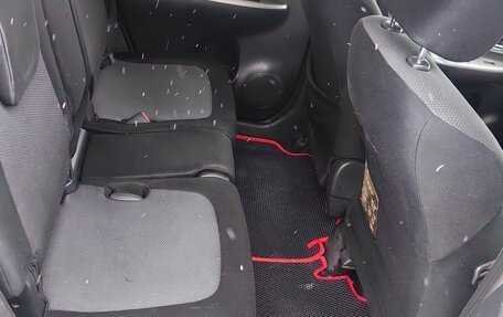 Toyota Ractis I, 2007 год, 585 000 рублей, 6 фотография