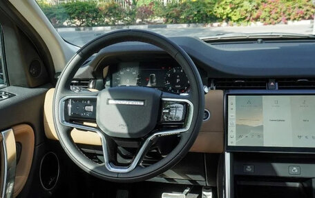 Land Rover Discovery Sport I рестайлинг, 2025 год, 6 600 000 рублей, 15 фотография