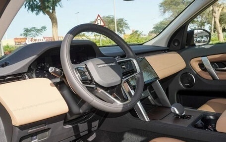 Land Rover Discovery Sport I рестайлинг, 2025 год, 6 600 000 рублей, 12 фотография