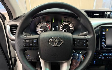 Toyota Hilux VIII, 2025 год, 5 490 000 рублей, 11 фотография