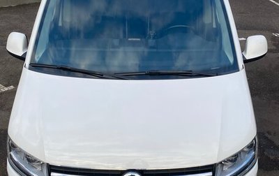 Volkswagen Multivan T6 рестайлинг, 2019 год, 6 000 000 рублей, 1 фотография