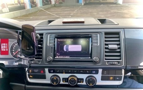 Volkswagen Multivan T6 рестайлинг, 2019 год, 6 000 000 рублей, 14 фотография