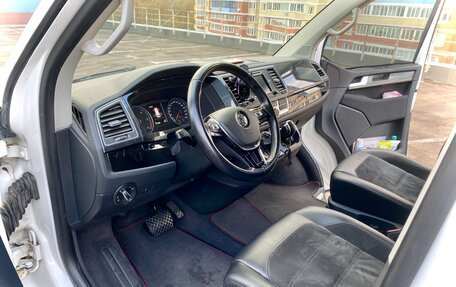 Volkswagen Multivan T6 рестайлинг, 2019 год, 6 000 000 рублей, 18 фотография