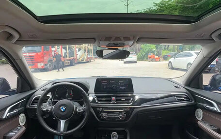 BMW 1 серия, 2021 год, 1 750 000 рублей, 8 фотография