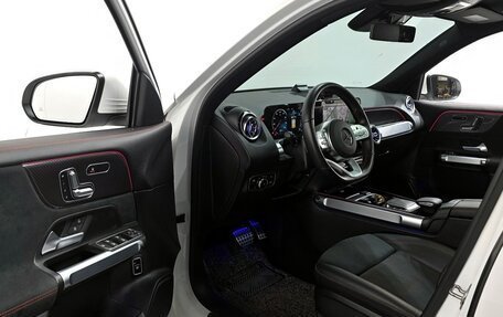 Mercedes-Benz GLB, 2021 год, 2 890 002 рублей, 8 фотография