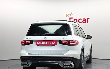 Mercedes-Benz GLB, 2021 год, 2 890 002 рублей, 6 фотография