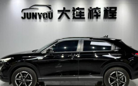 Honda Vezel, 2023 год, 2 350 000 рублей, 8 фотография