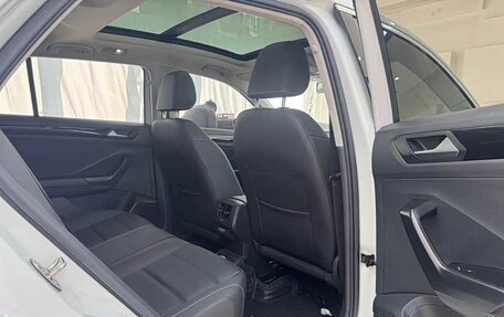 Volkswagen T-Roc I, 2022 год, 1 655 765 рублей, 9 фотография