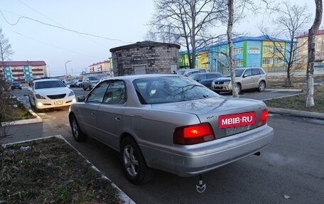 Toyota Vista, 1987 год, 250 000 рублей, 3 фотография