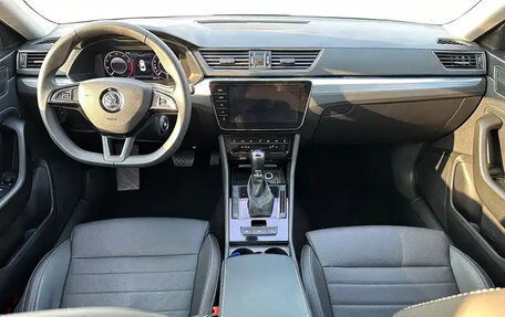 Skoda Superb III рестайлинг, 2022 год, 1 959 999 рублей, 9 фотография