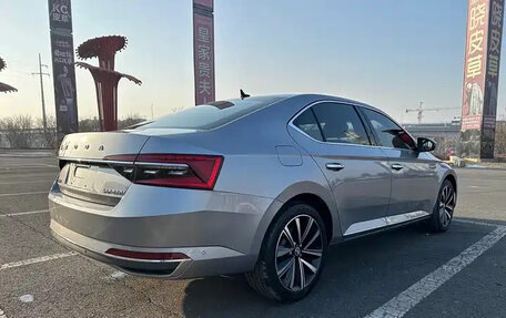 Skoda Superb III рестайлинг, 2022 год, 1 959 999 рублей, 6 фотография