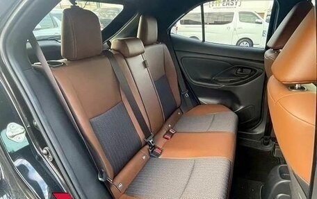 Toyota Yaris Cross, 2022 год, 1 710 777 рублей, 19 фотография