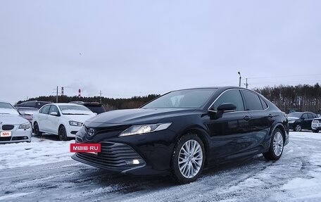 Toyota Camry, 2019 год, 2 395 000 рублей, 5 фотография