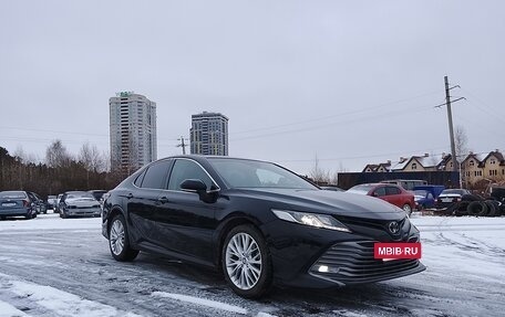Toyota Camry, 2019 год, 2 395 000 рублей, 7 фотография
