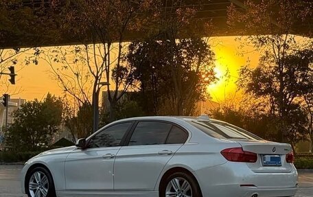 BMW 3 серия, 2019 год, 1 715 000 рублей, 4 фотография