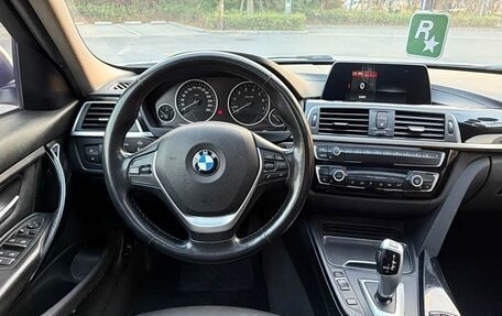 BMW 3 серия, 2019 год, 1 715 000 рублей, 10 фотография