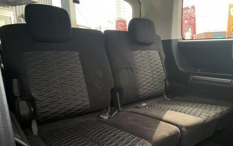 Mitsubishi Delica D:5 I, 2022 год, 2 800 855 рублей, 12 фотография