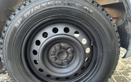 Toyota Ist II, 2002 год, 440 000 рублей, 11 фотография