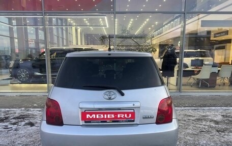 Toyota Ist II, 2002 год, 440 000 рублей, 7 фотография