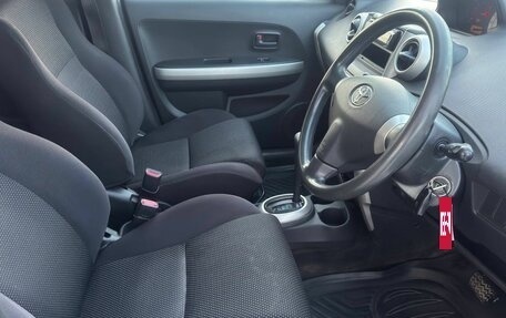 Toyota Ist II, 2002 год, 440 000 рублей, 18 фотография