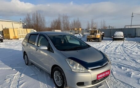 Toyota Wish II, 2003 год, 619 000 рублей, 1 фотография