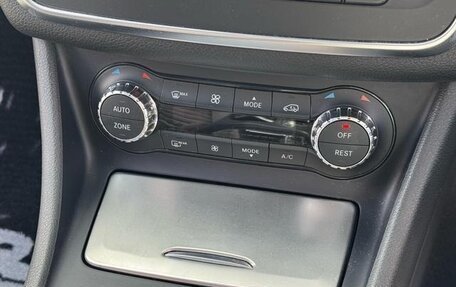 Mercedes-Benz CLA, 2018 год, 1 880 777 рублей, 27 фотография