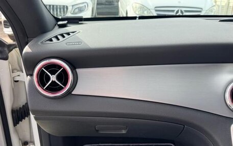 Mercedes-Benz CLA, 2018 год, 1 880 777 рублей, 36 фотография