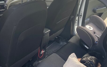 Hyundai Solaris II рестайлинг, 2021 год, 1 650 000 рублей, 8 фотография