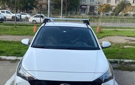 Hyundai Solaris II рестайлинг, 2021 год, 1 650 000 рублей, 10 фотография